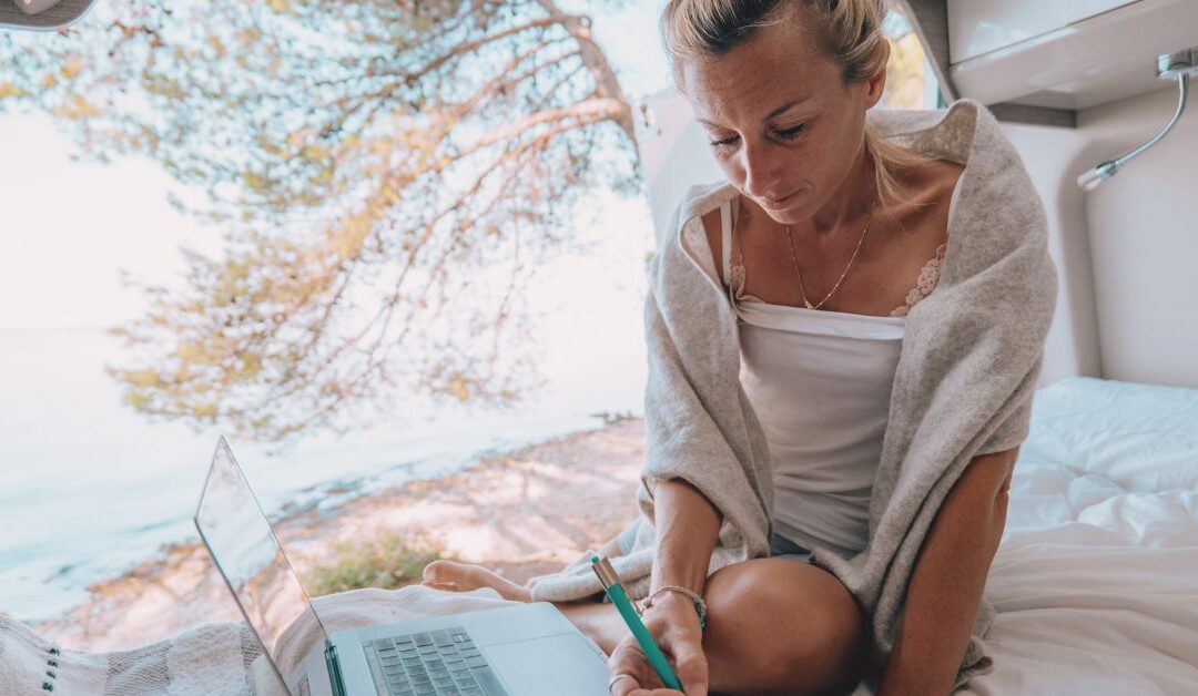 Travailler en voyageant