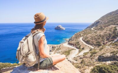 Slow travel : pourquoi rester plusieurs mois au même endroit change tout