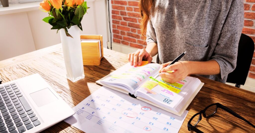Planning hebdomadaire efficace Plannifier ses journées pour simplifier sa vie quand on est débordée